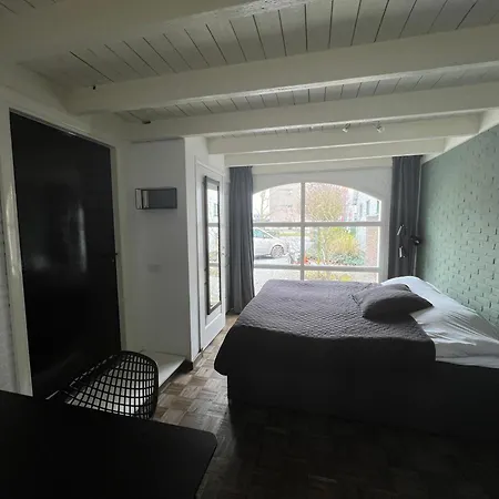 Hush Helmond