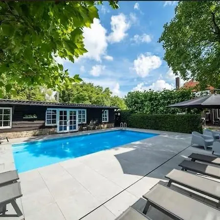 Hush Bed & Breakfast Helmond