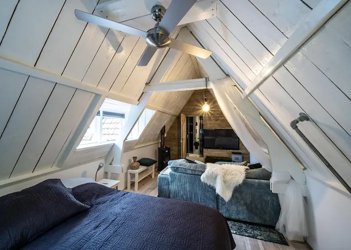 Hush Bed & Breakfast